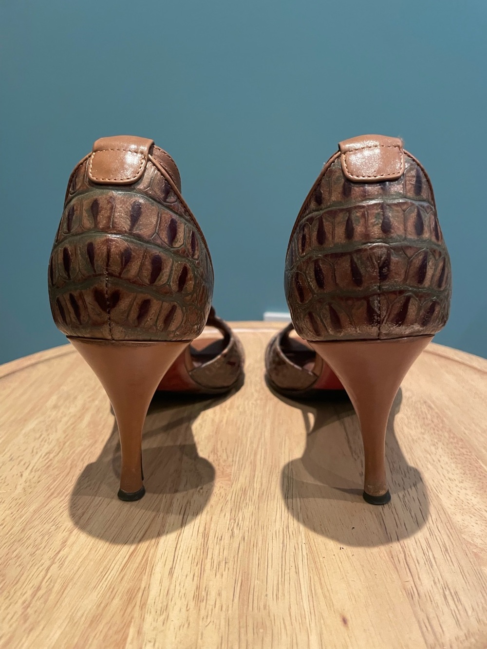 Couture Donald J. Pliner Croc-Embossed Leather Heels - Picture 4 of 6